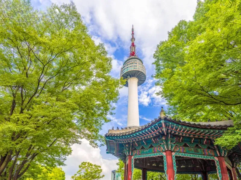 Tháp NamSan (Ảnh sưu tầm)