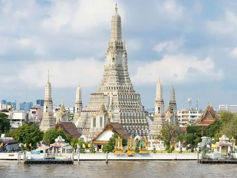 Wat Arun (Ảnh sưu tầm)